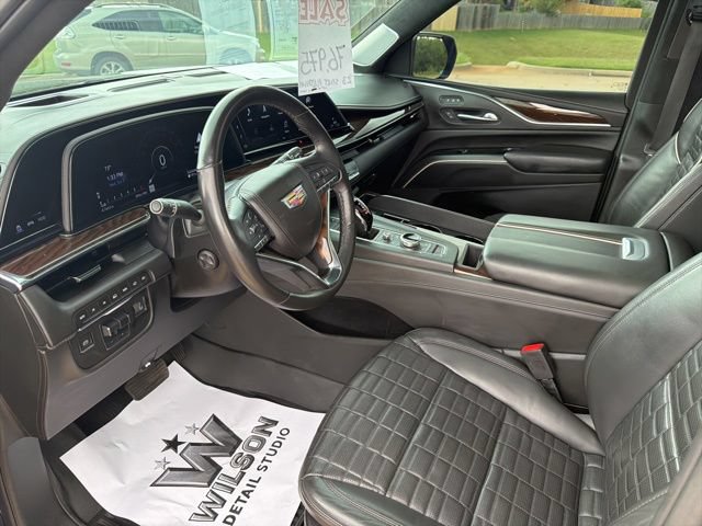 Used 2023 Cadillac Escalade Sport Platinum AWD/4WD image 10