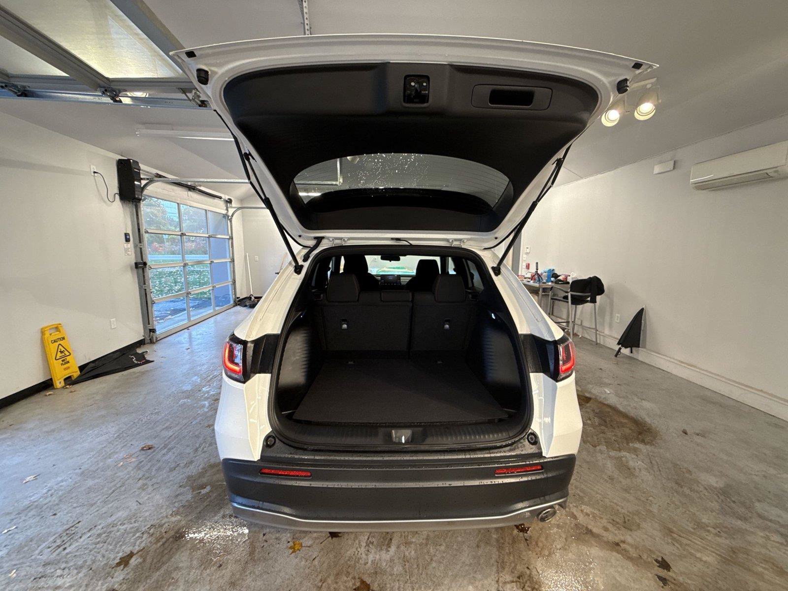 Used 2024 Honda HR-V Sport image 19