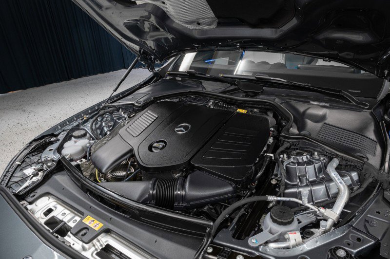 Certified 2025 Mercedes-Benz C 300 Sedan image 4