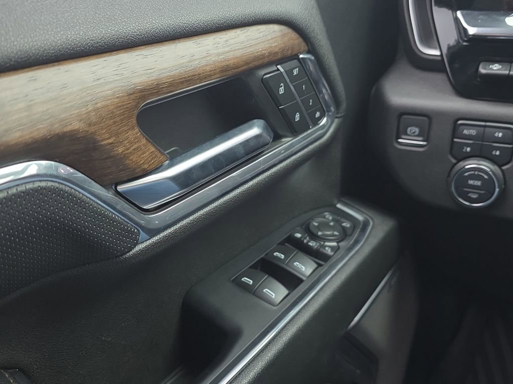 Used 2024 Chevrolet Silverado 3500 High Country w/ High Country Premium Package image 11