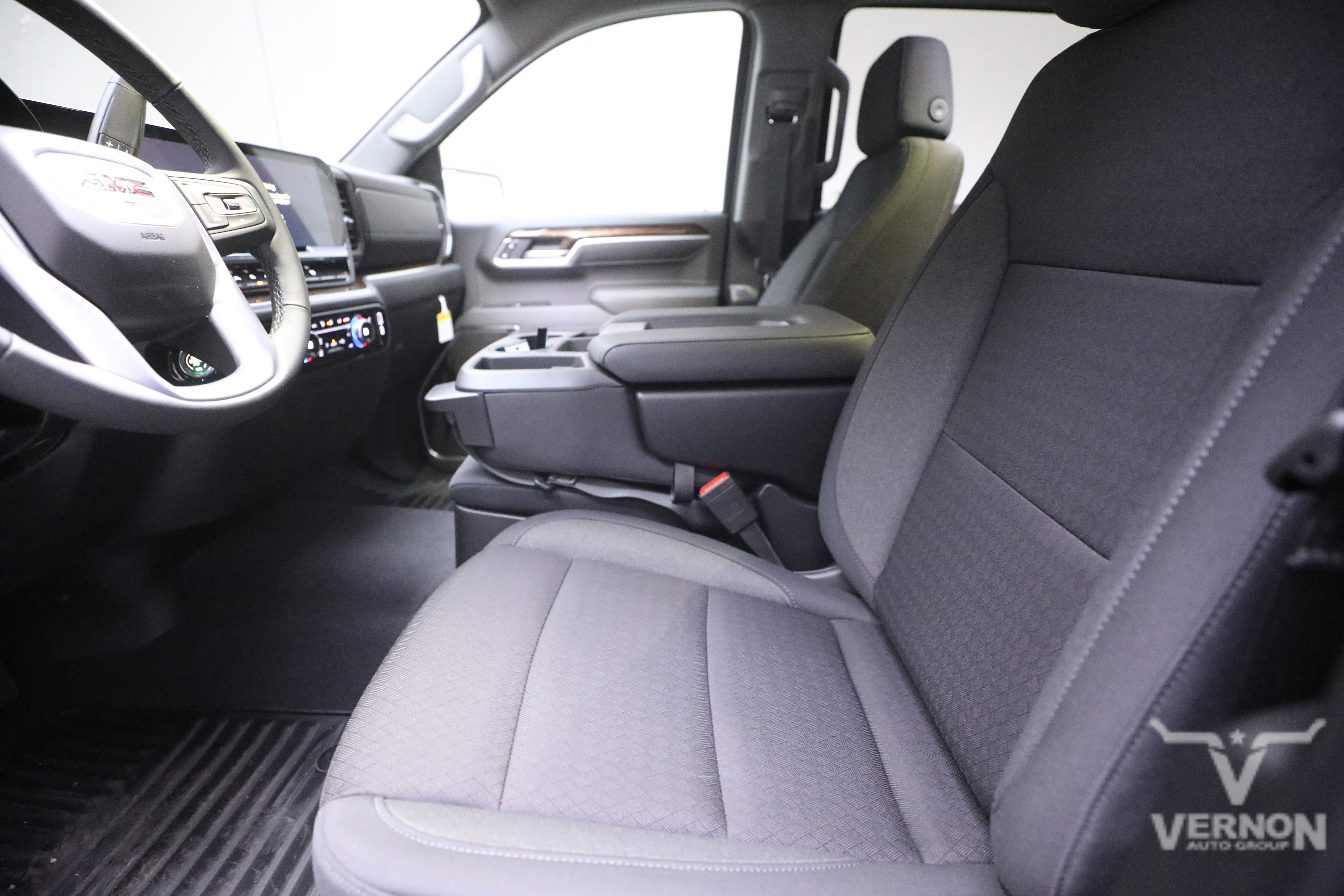 New 2026 GMC Sierra 1500 SLE image 10