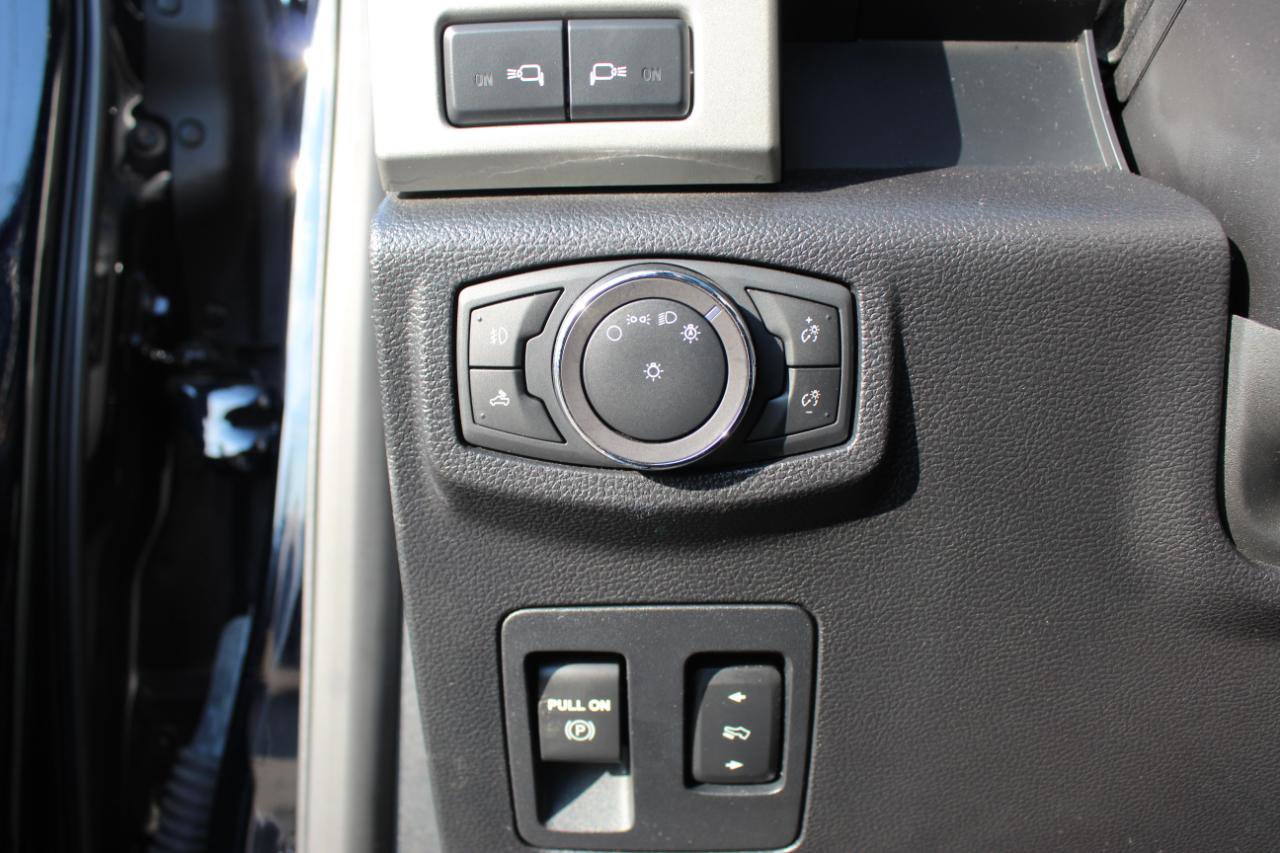 Used 2018 Ford F150 Lariat image 23