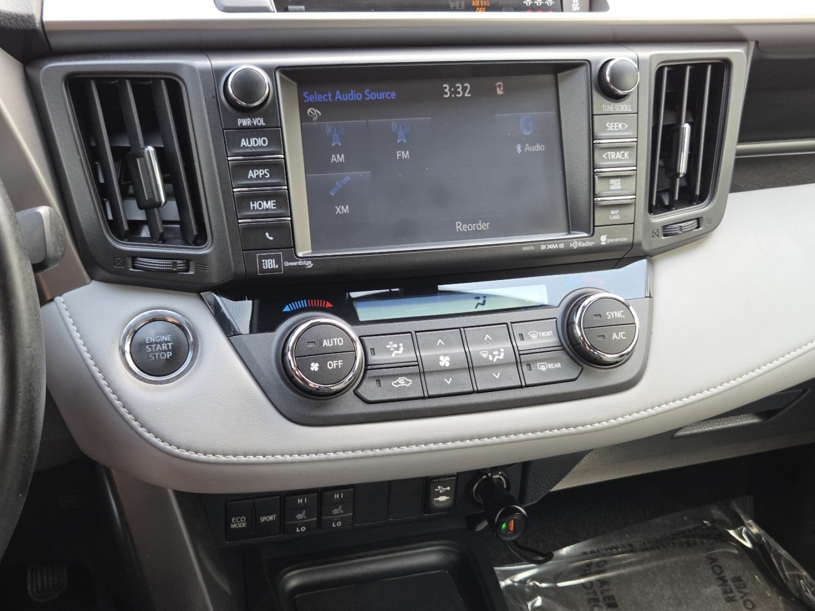 Used 2017 Toyota RAV4 Limited w/ Advanced Technology Package AWD/4WD image 34