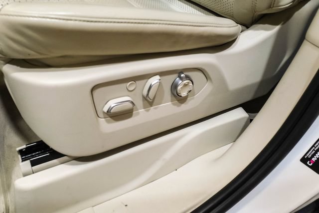 Used 2021 Cadillac Escalade ESV Sport Platinum RWD image 34