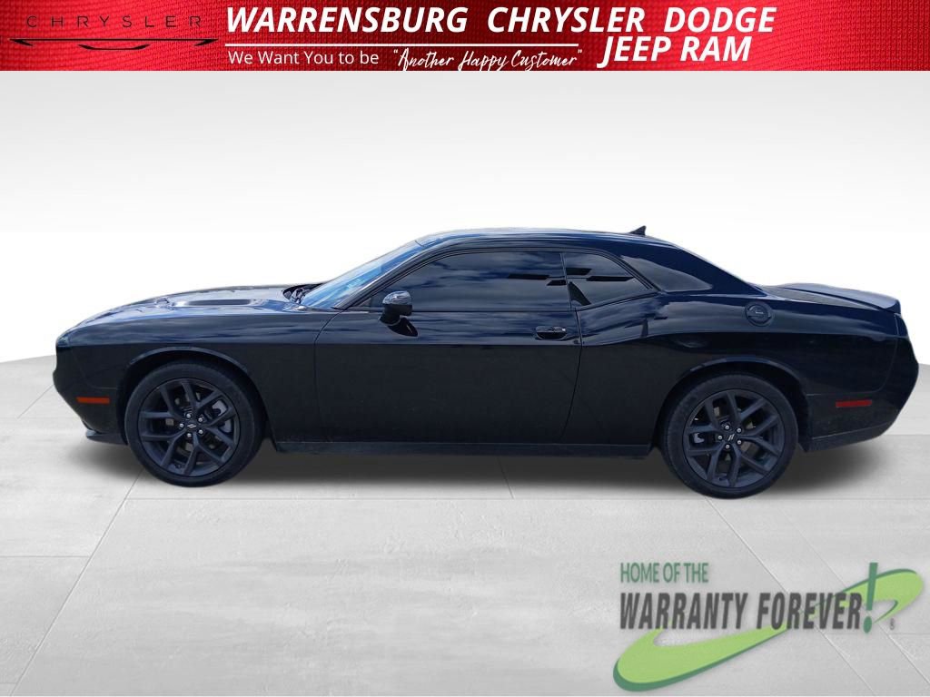 Used 2023 Dodge Challenger SXT w/ Plus Package image 7