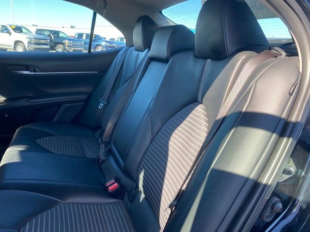 Used 2022 Toyota Camry SE image 17