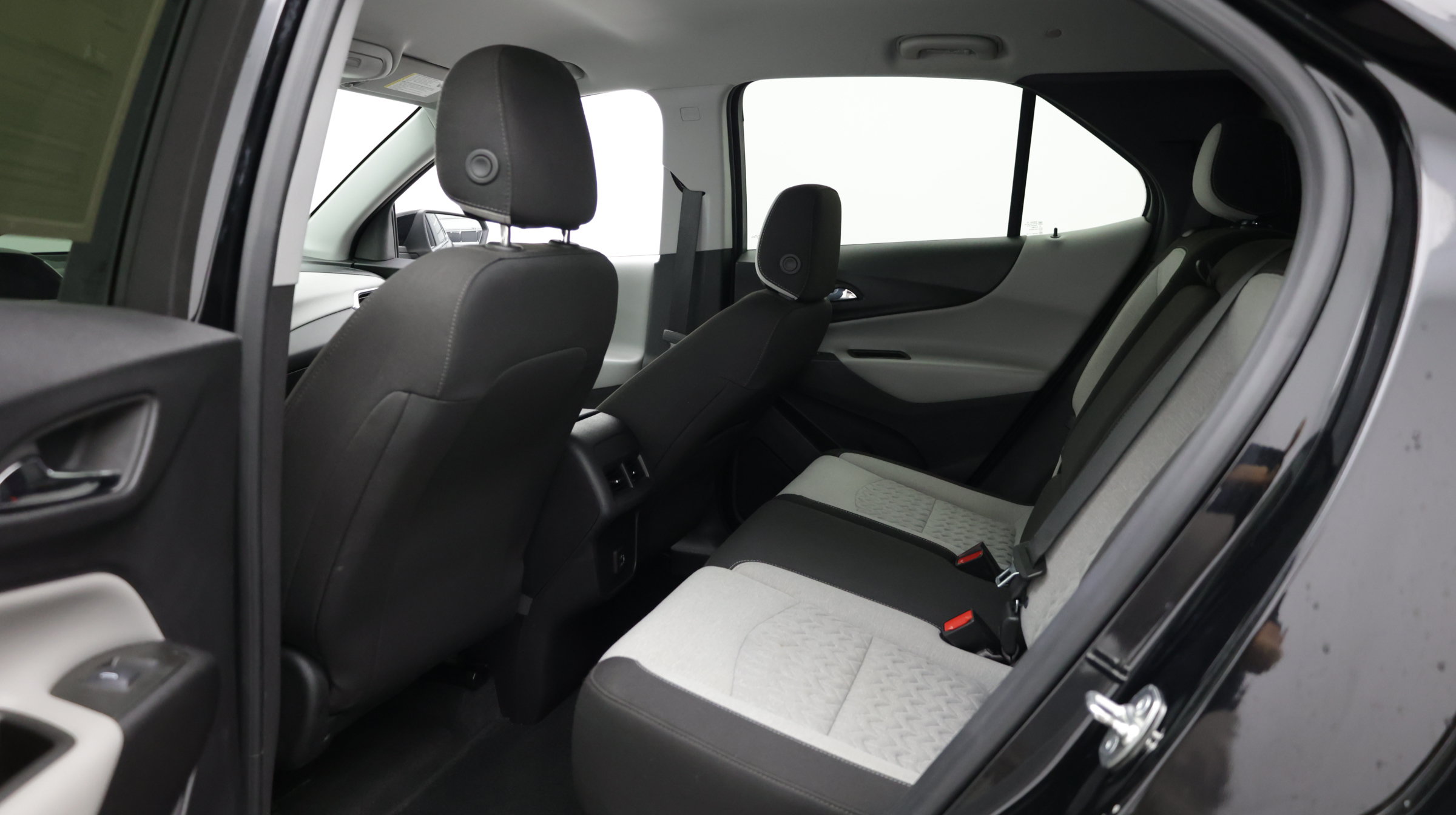 Used 2024 Chevrolet Equinox LT AWD/4WD image 26