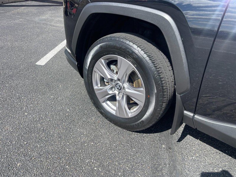 Used 2023 Toyota RAV4 XLE w/ Convenience Package image 6