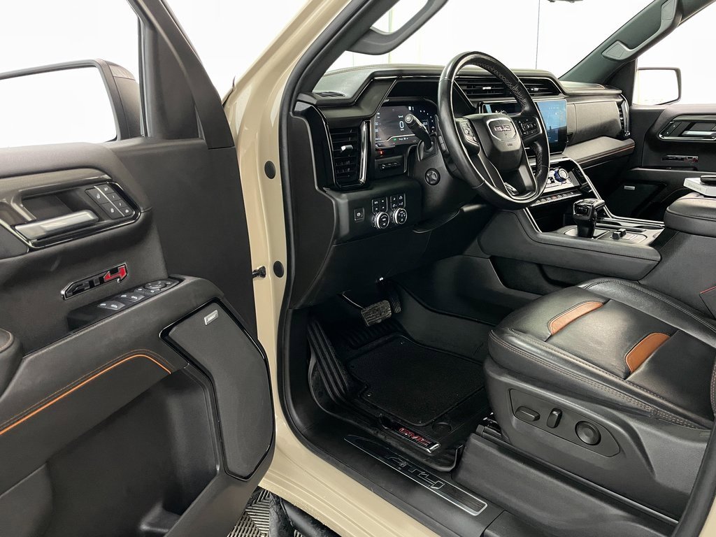 Used 2022 GMC Sierra 1500 AT4 w/ AT4 Premium Package image 29