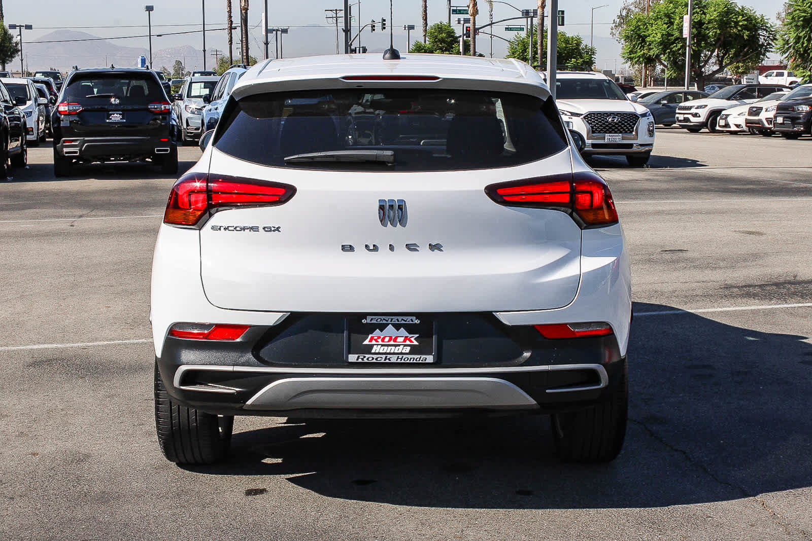Used 2025 Buick Encore GX Preferred FWD image 7