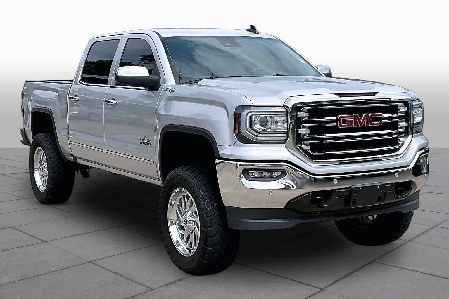 Used 2018 GMC Sierra 1500 SLT w/ Texas SLT Premium Package AWD/4WD image 3