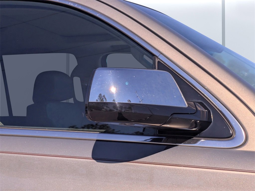 Used 2018 Chevrolet Tahoe Premier image 11