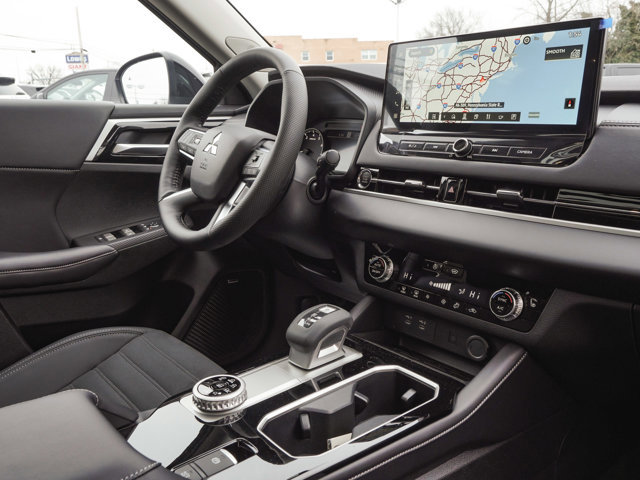 New 2026 Mitsubishi Outlander Trail Edition image 44