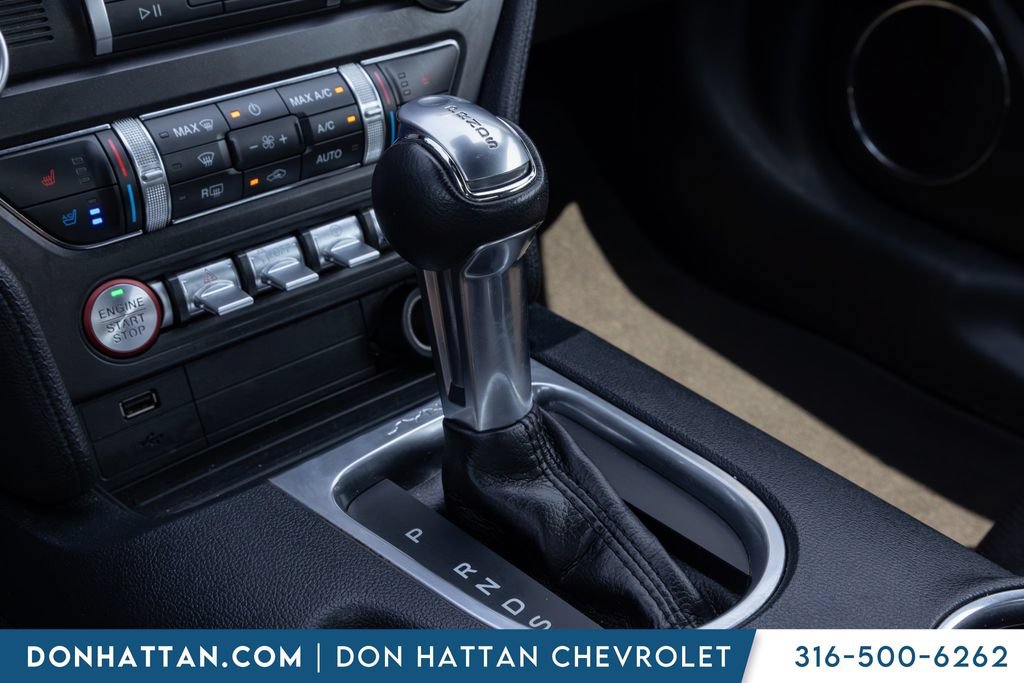 Used 2021 Ford Mustang Premium RWD image 11