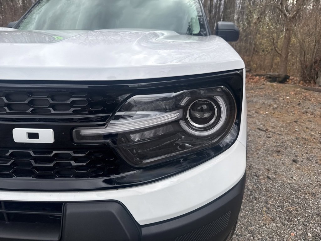 Used 2025 Ford Bronco Sport Outer Banks image 3