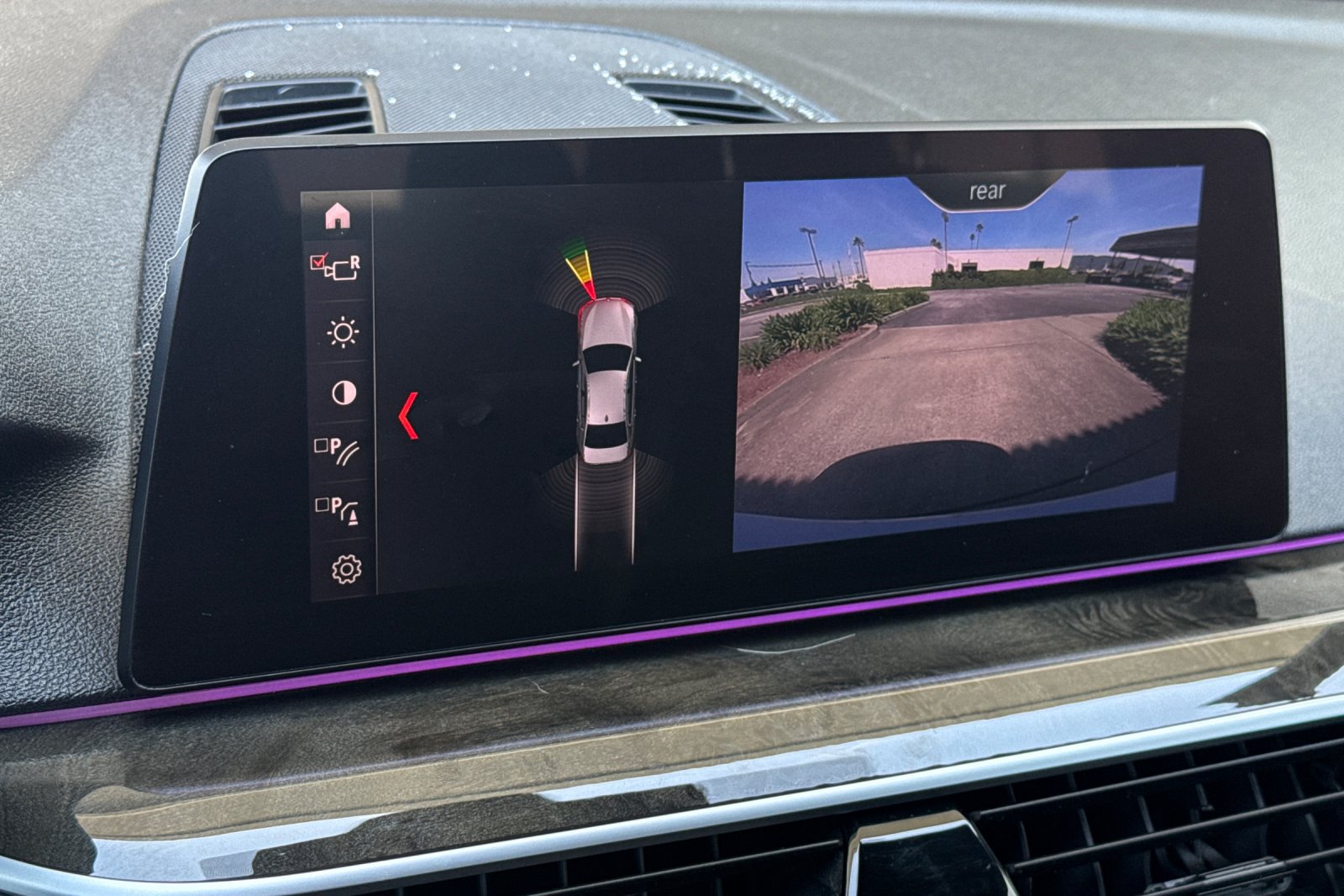 Used 2019 BMW 530i w/ Convenience Package RWD image 19