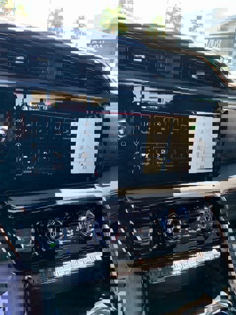 New 2025 GMC Sierra 2500 AT4 w/ AT4 Preferred Package image 21