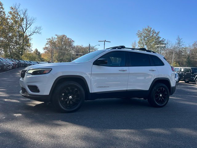 Used 2022 Jeep Cherokee Latitude Lux w/ Sun & Sound Group AWD/4WD image 24