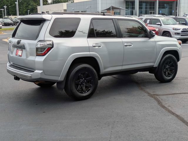 Used 2021 Toyota 4Runner TRD Off-Road Premium w/ Moonroof Package AWD/4WD image 4