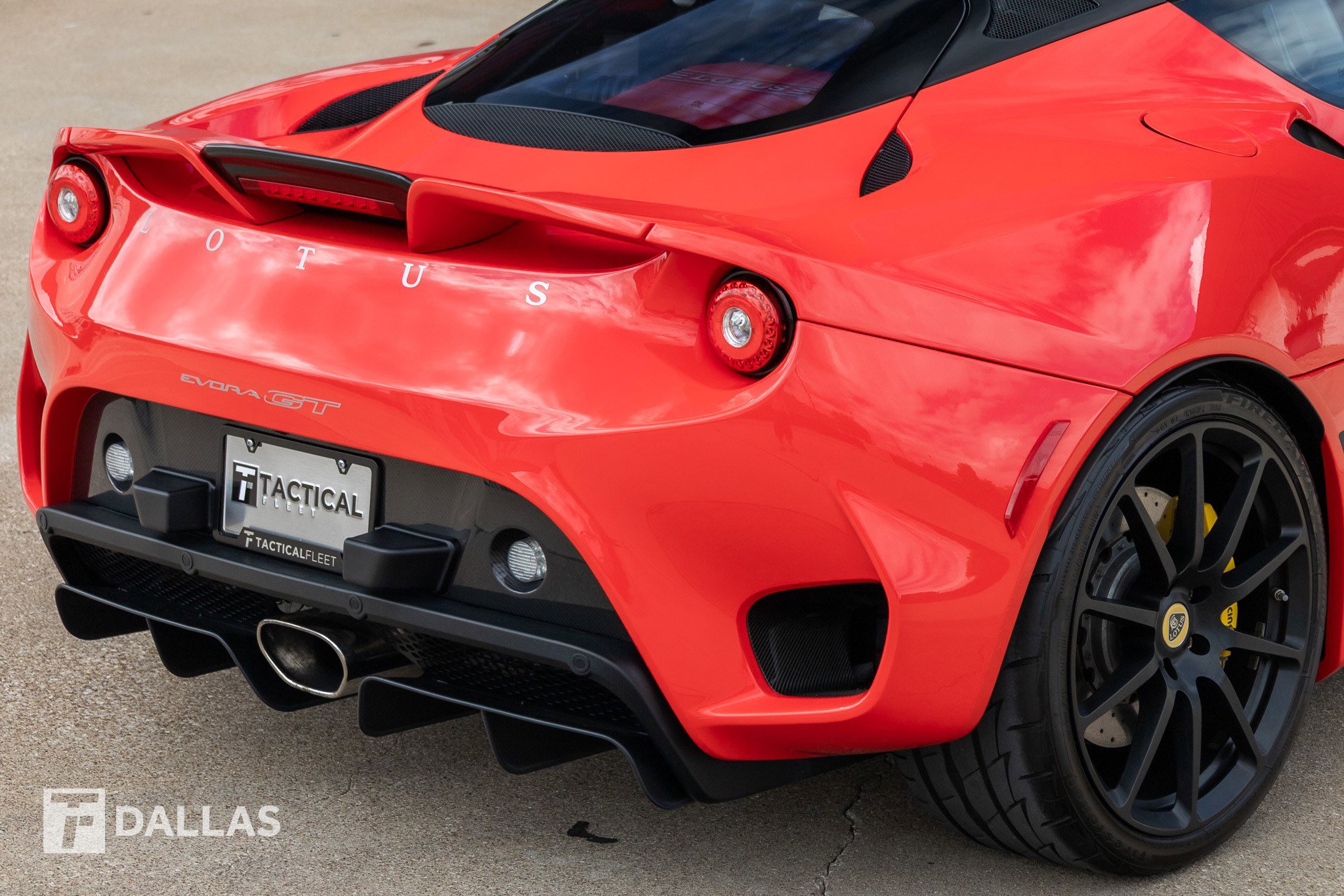 Used 2020 Lotus Evora RWD image 16
