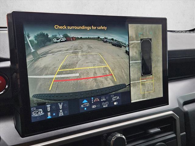 Used 2025 Toyota 4Runner TRD Off-Road Premium image 13