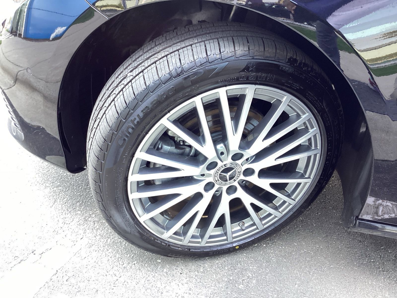 Used 2025 Mercedes-Benz CLA 250 4MATIC image 21