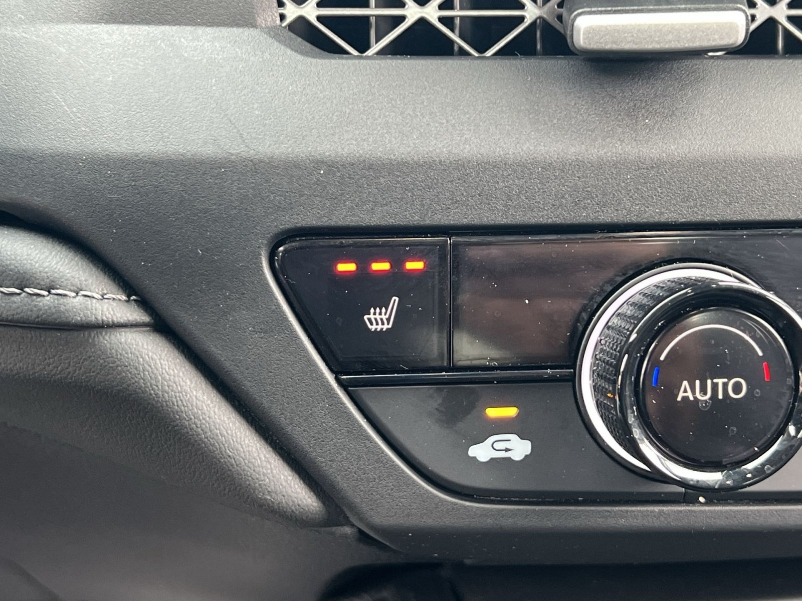 Used 2024 Honda Accord EX image 30