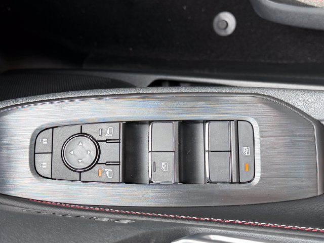 New 2027 Nissan Sentra SR w/ SR All Weather Package FWD image 13