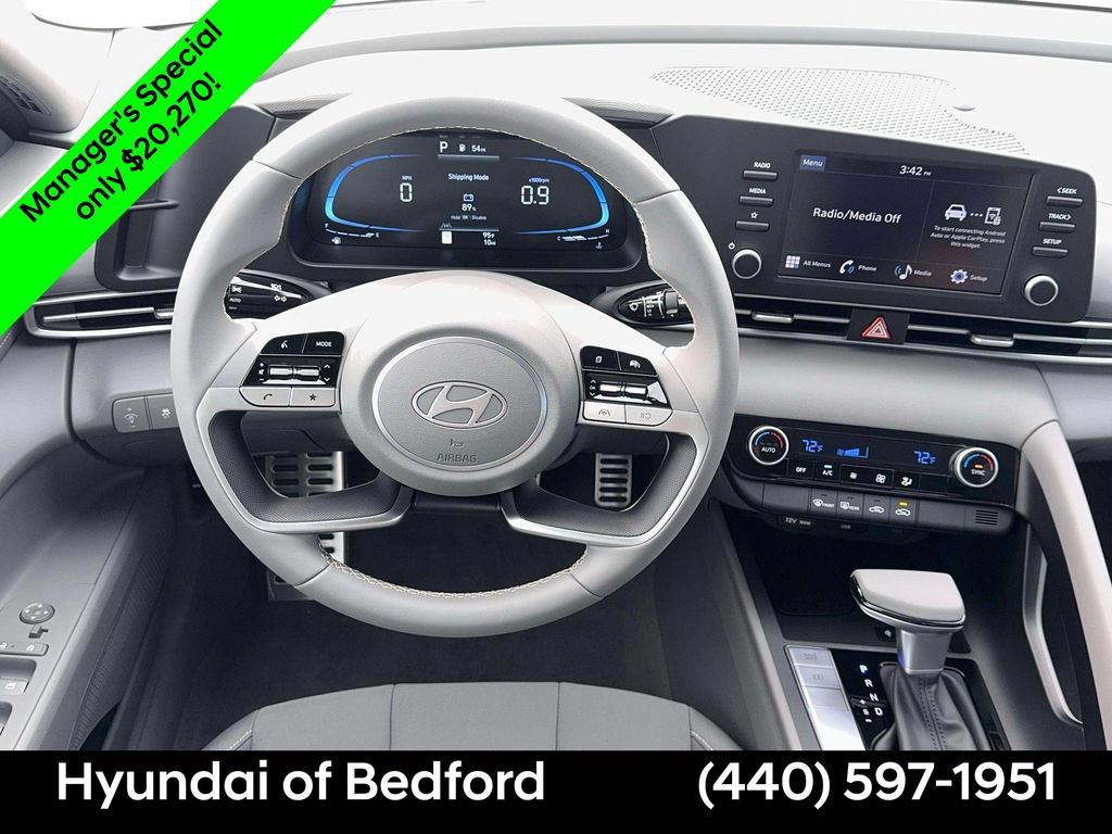 Certified 2026 Hyundai Elantra Sport FWD image 18