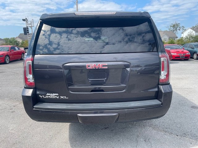 Used 2018 GMC Yukon XL SLT image 6