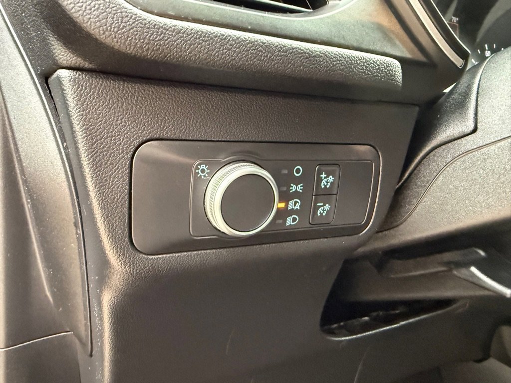Used 2020 Ford Escape SE FWD image 17