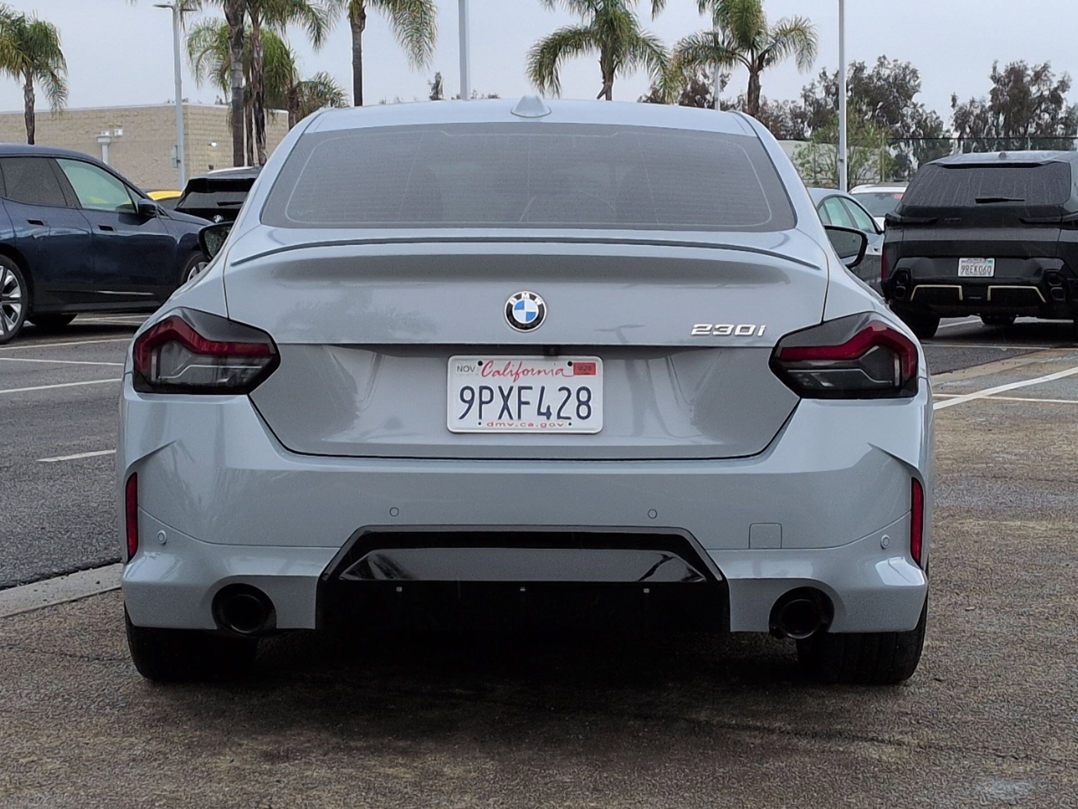 Used 2025 BMW 230i Coupe w/ M Sport Package image 9