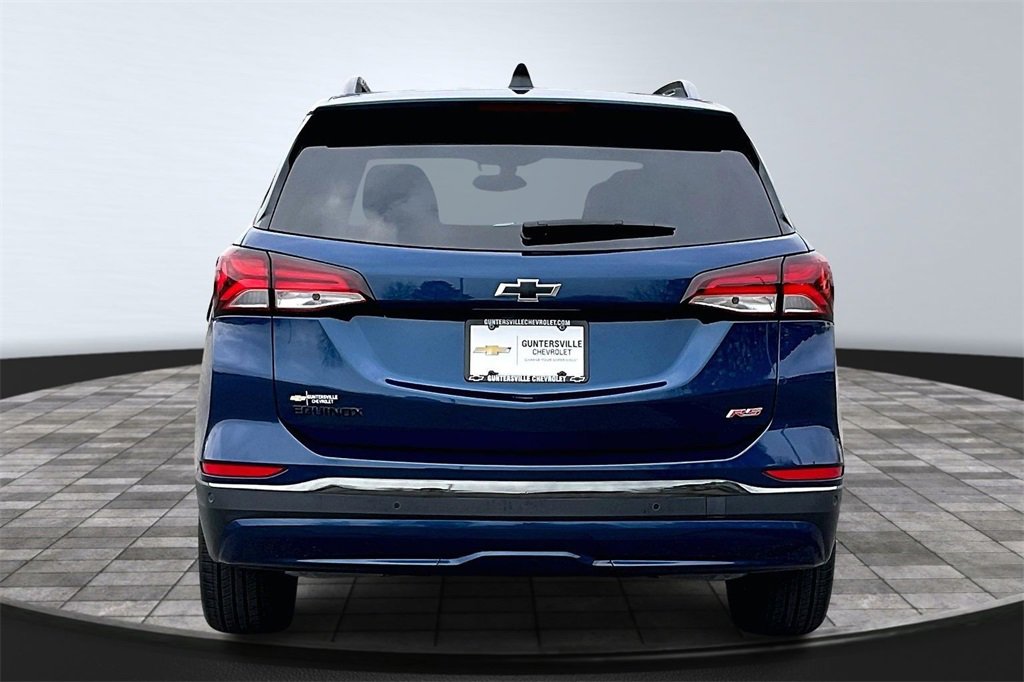 Used 2023 Chevrolet Equinox RS image 4