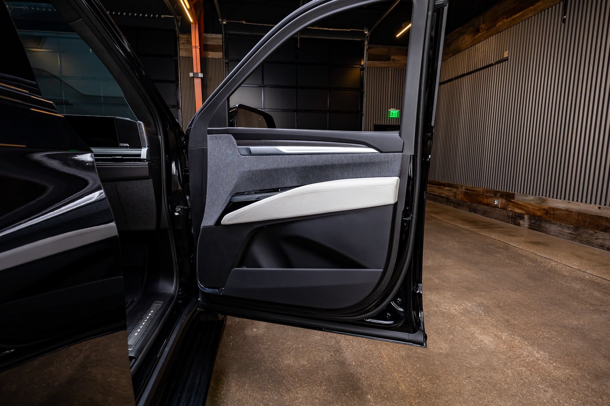 Used 2026 Cadillac Escalade V w/ LPO, Floor Liner Package AWD/4WD image 36