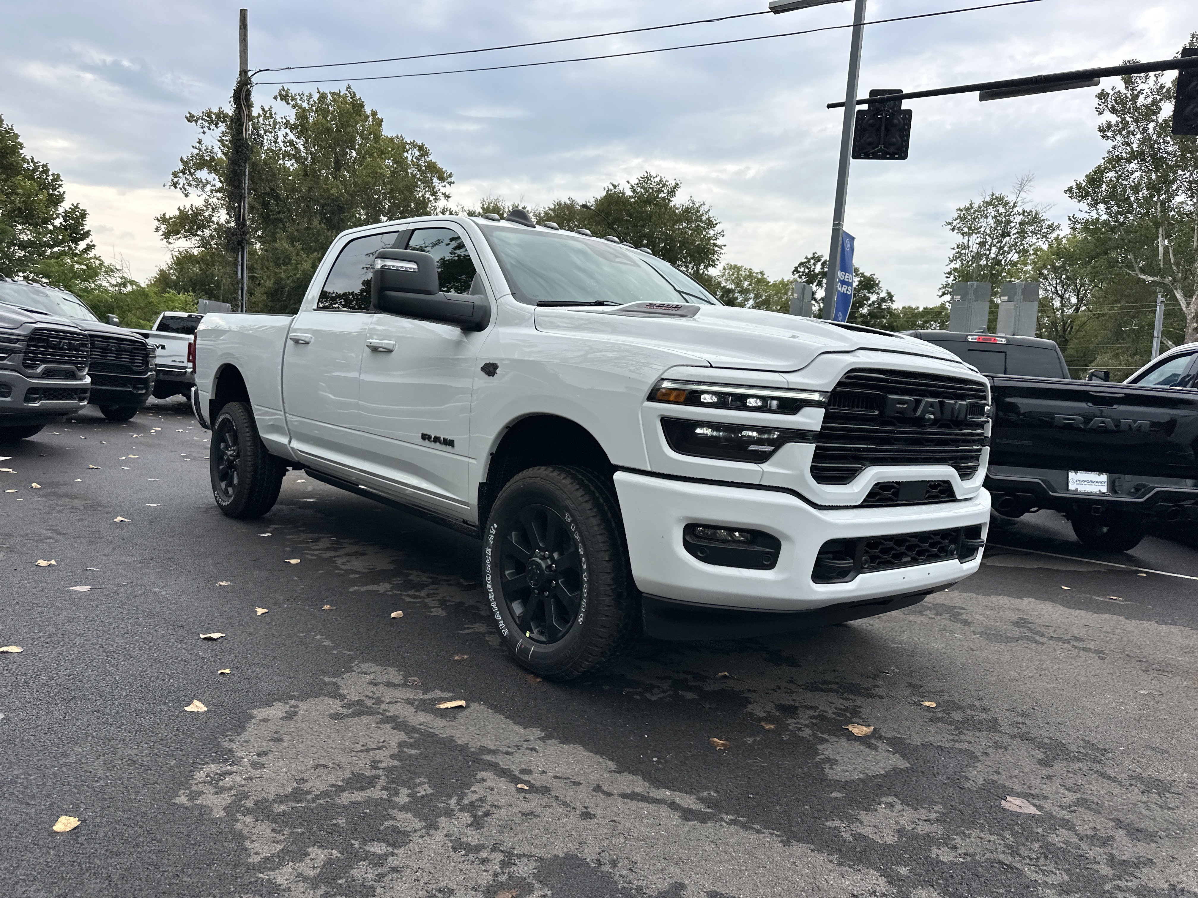 New 2027 RAM 2500 Laramie AWD/4WD image 22