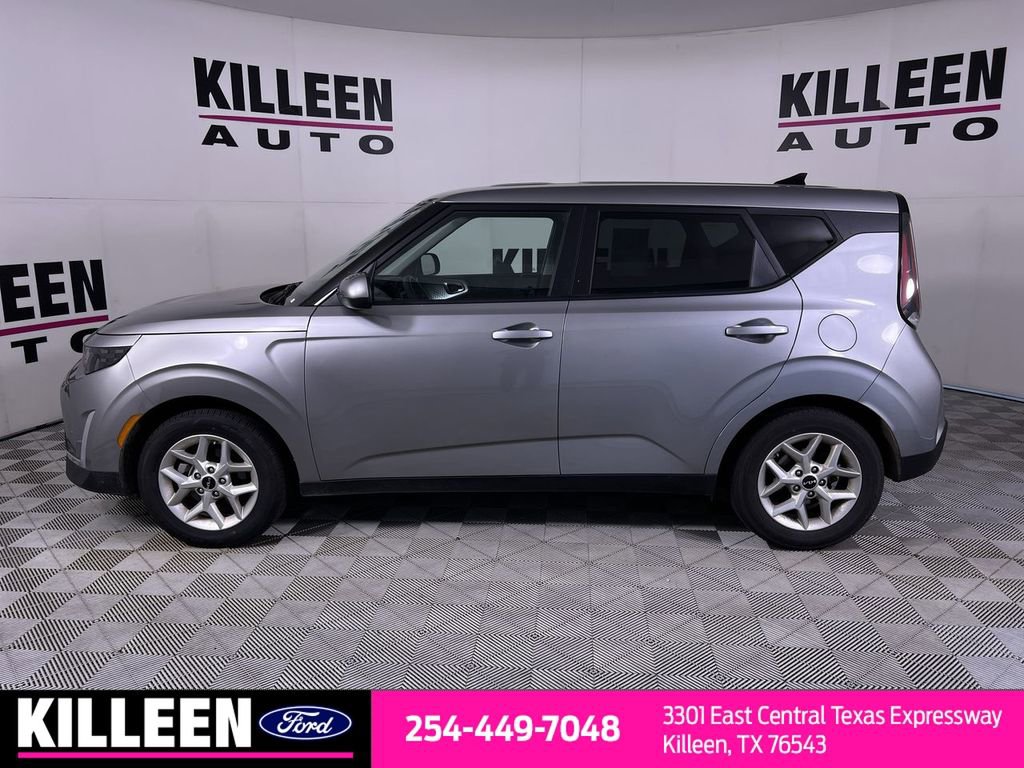 Used 2024 Kia Soul LX w/ Option Group 015 image 4