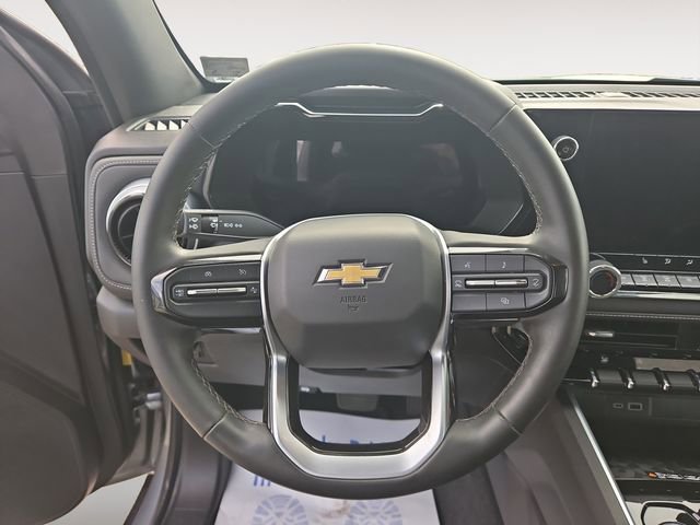 Used 2023 Chevrolet Colorado LT w/ LT Convenience Package II AWD/4WD image 12