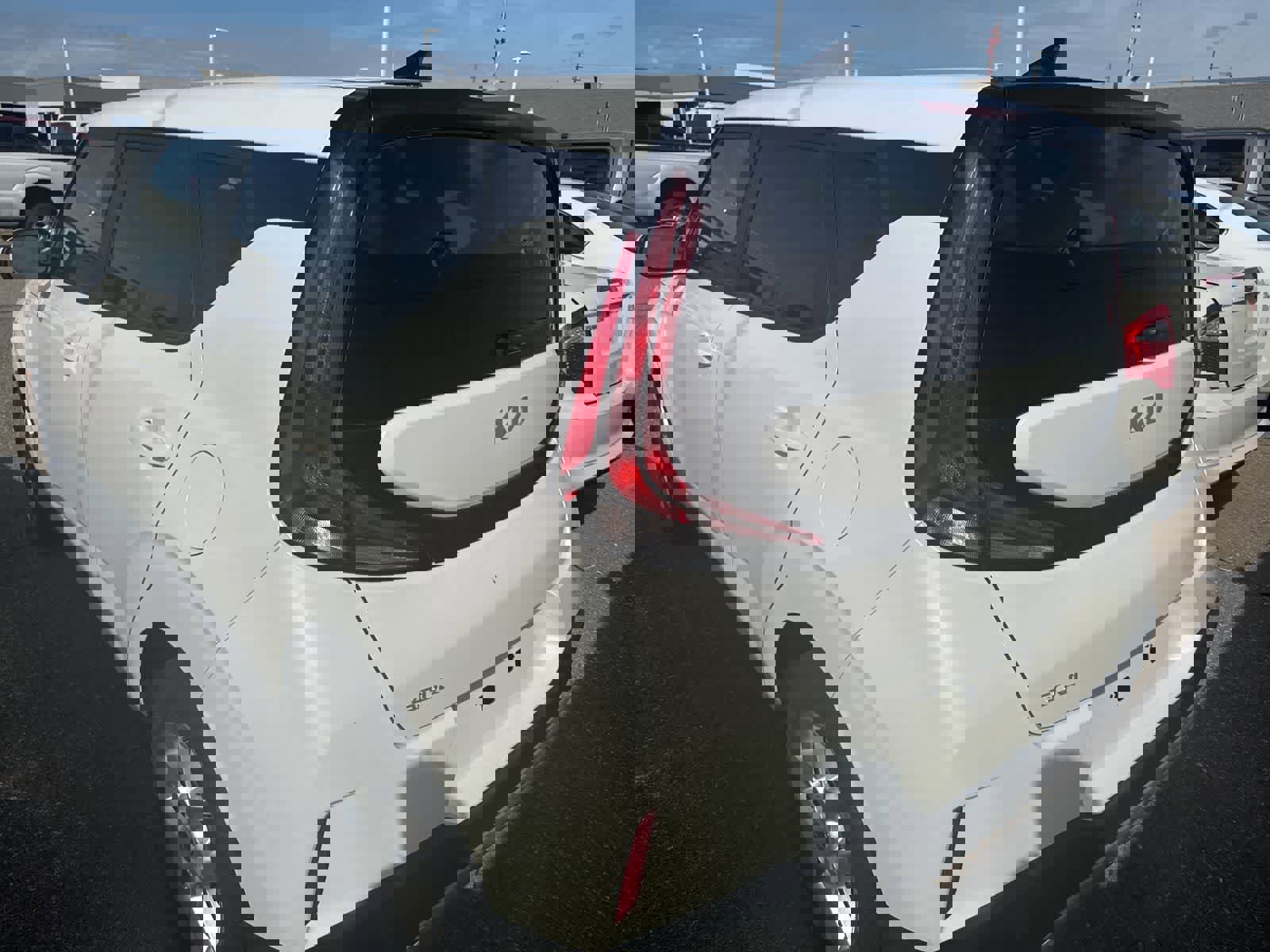 Used 2024 Kia Soul LX w/ Option Group 015 image 13