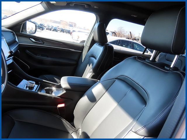 New 2026 Jeep Grand Cherokee L Limited image 14