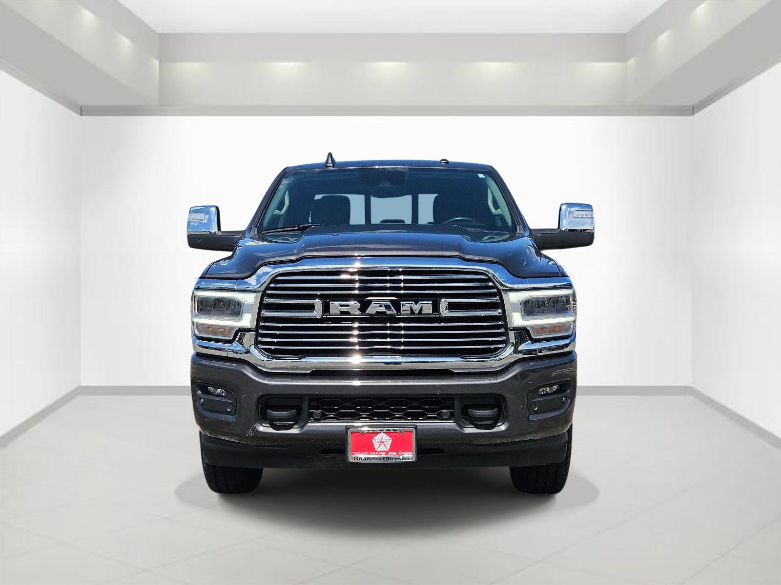 Used 2024 RAM 2500 Laramie w/ Safety Group AWD/4WD image 2