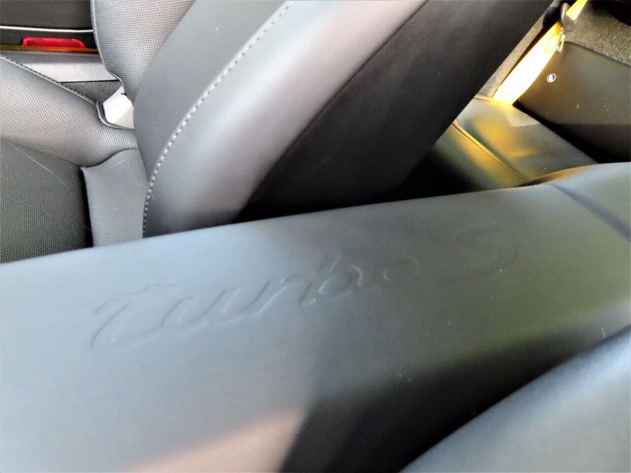 Used 2015 Porsche 911 Turbo S AWD/4WD image 34