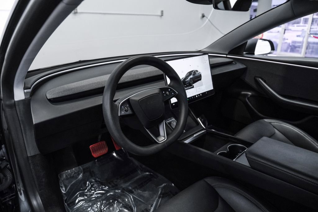 Used 2024 Tesla Model 3 Standard Range RWD image 3
