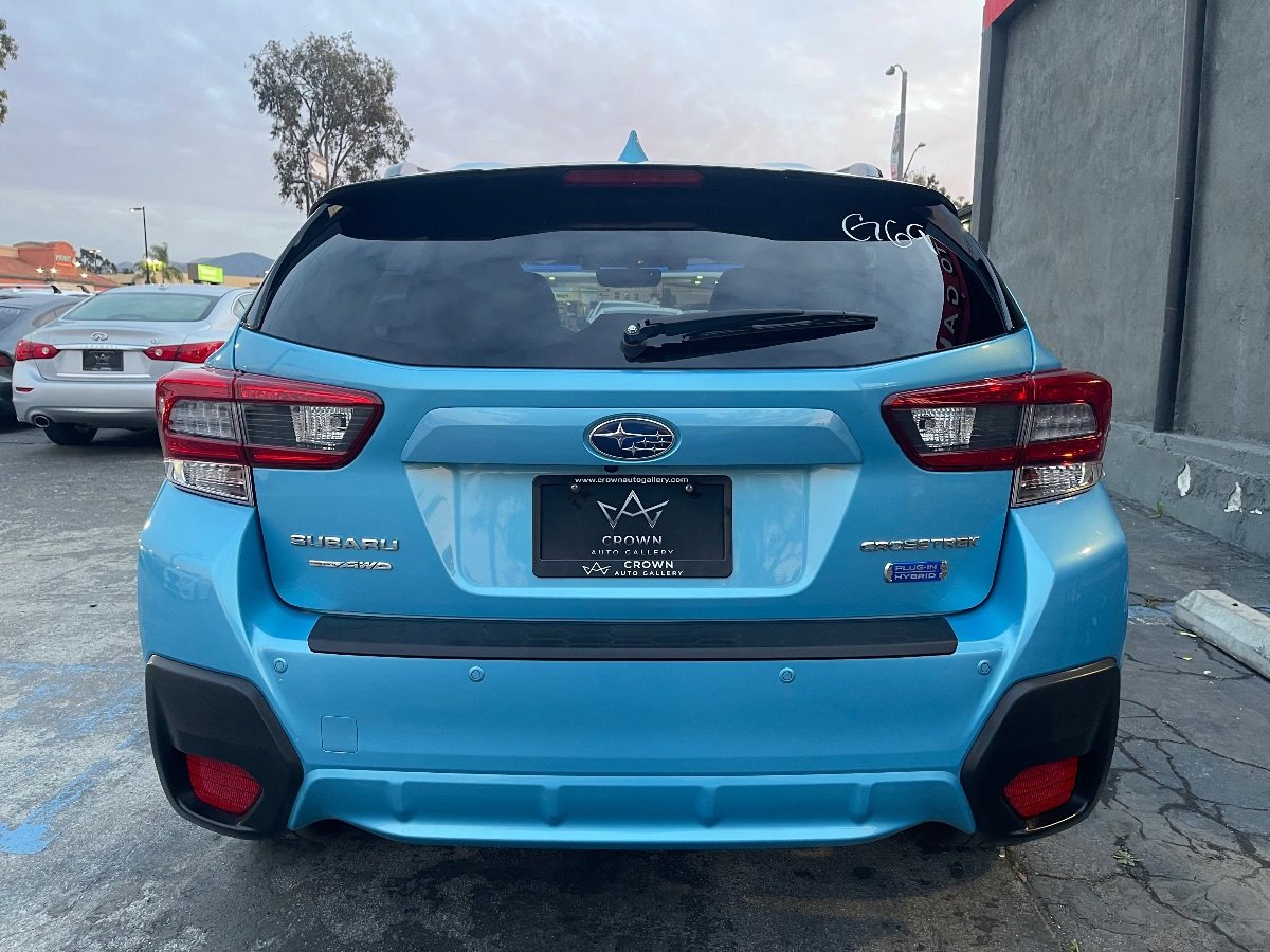 Used 2020 Subaru Crosstrek Hybrid w/ Moonroof Package w/Navigation AWD/4WD image 8