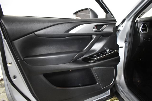 Used 2020 MAZDA CX-9 Touring w/ Touring Premium Package image 7
