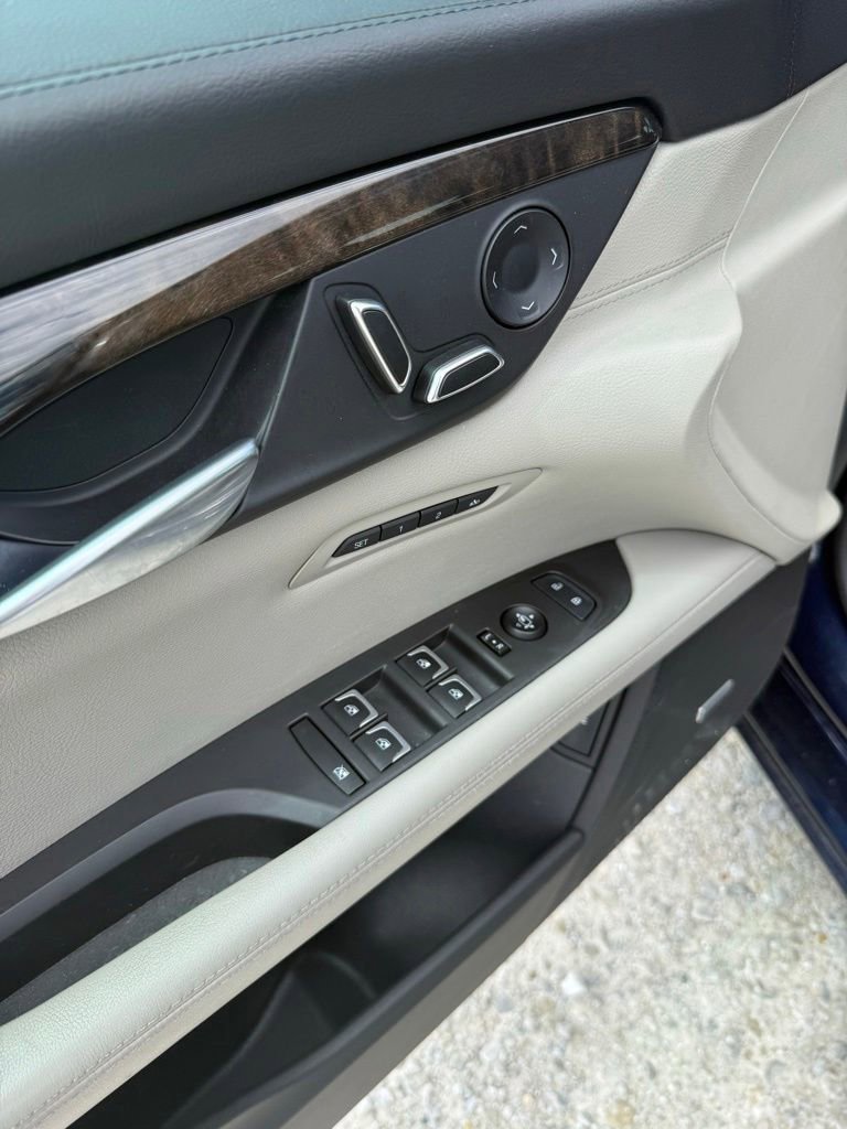 Used 2017 Cadillac CT6 Luxury AWD/4WD image 25