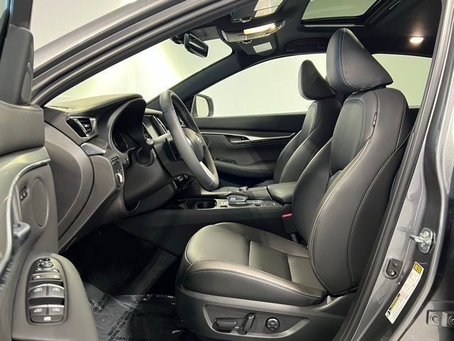 Certified 2025 INFINITI QX55 Luxe w/ Cargo Package image 11