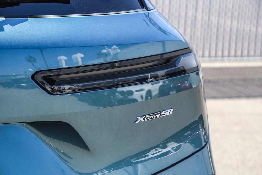 Used 2025 BMW iX xDrive50 image 7