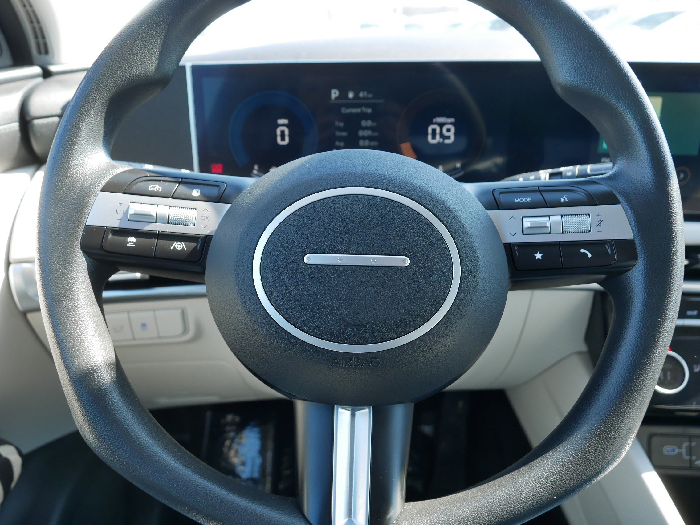 Certified 2025 Hyundai Tucson SEL image 25