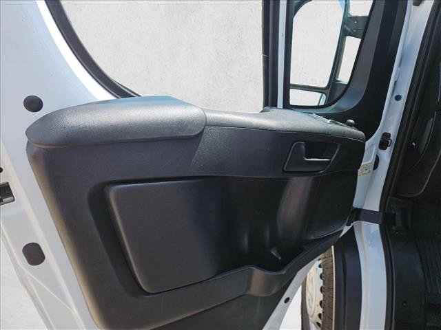 Used 2026 RAM ProMaster 2500 w/ Convenience Group FWD image 10