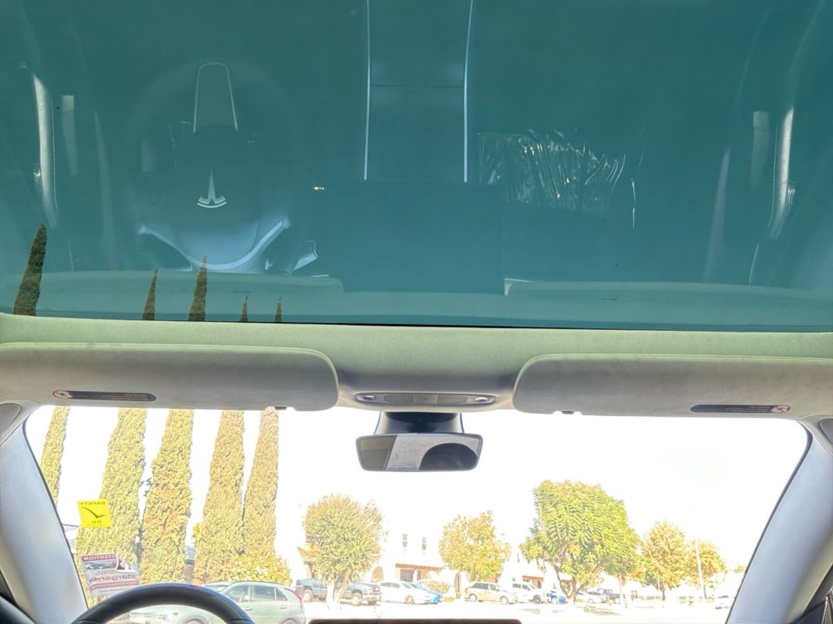 Used 2020 Tesla Model 3 Standard Range Plus RWD image 16